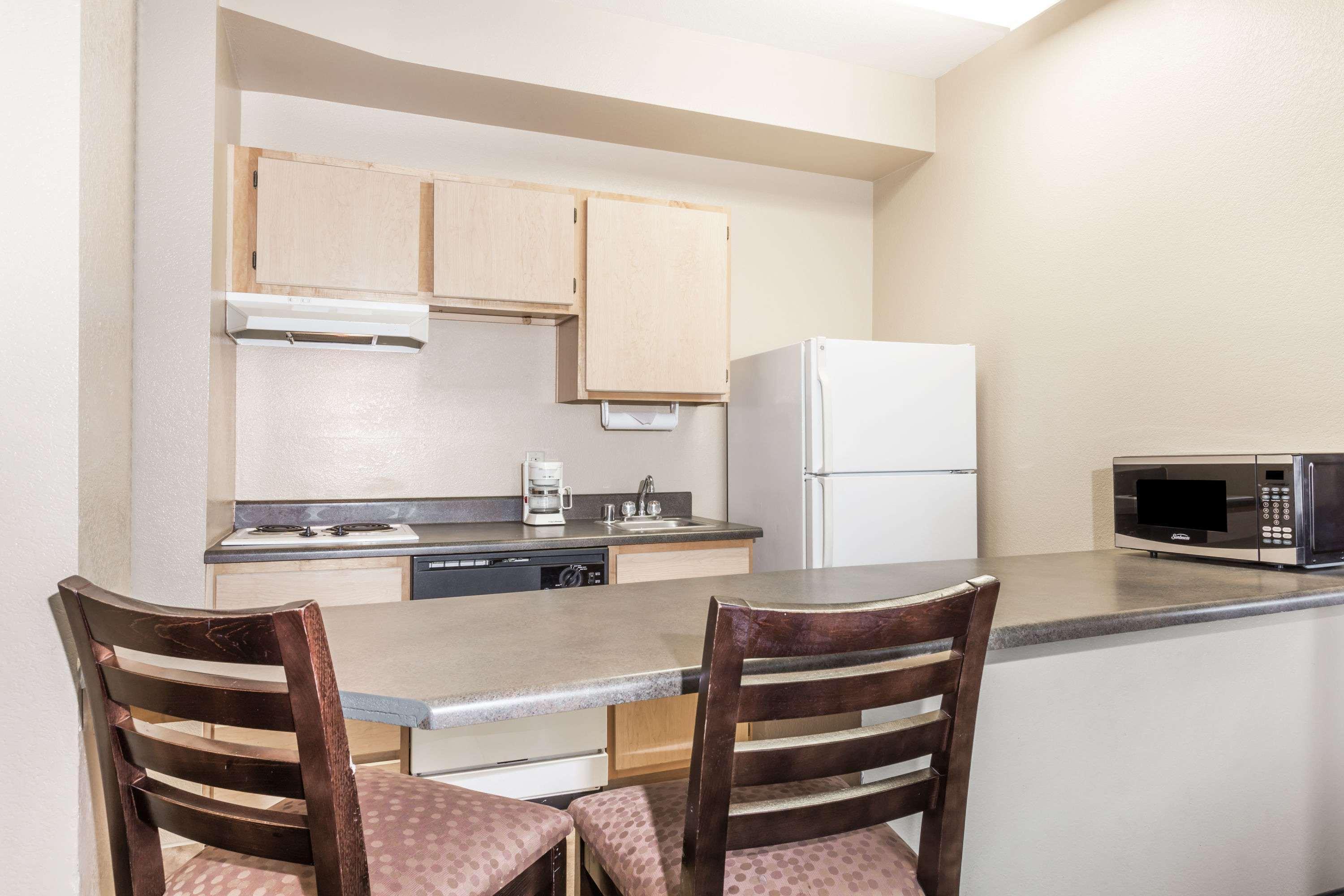 Hawthorn Suites By Wyndham Chandler Exterior foto